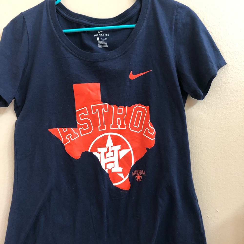 Nike Astro
